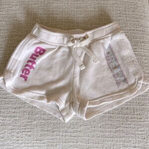Butter Shorts Cream Size 5